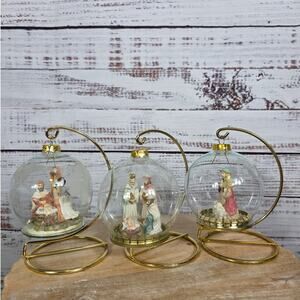 House of Lloyd Christmas Around The World Nativity Glass Globe Ornaments Stands